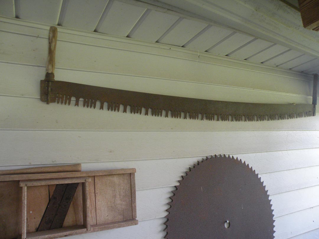 Auction photo 8