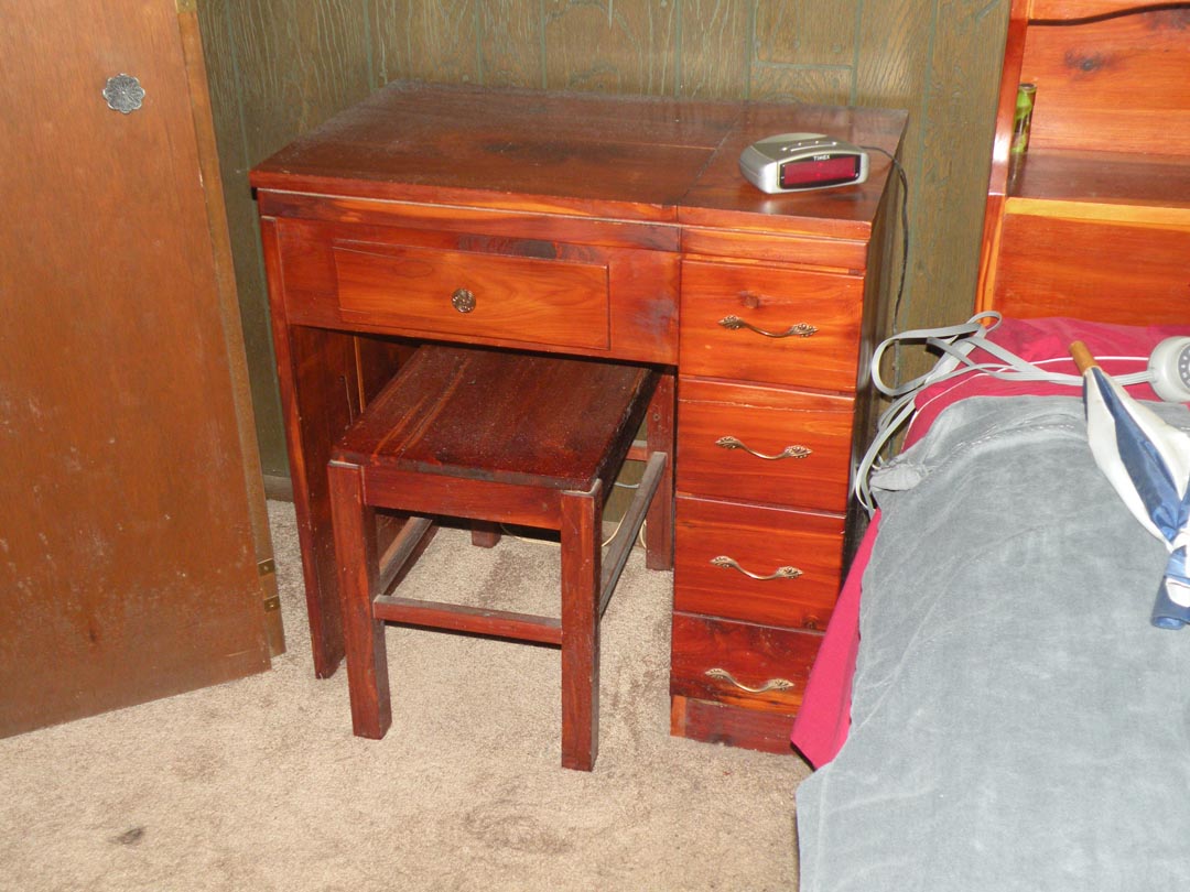 Auction photo 45